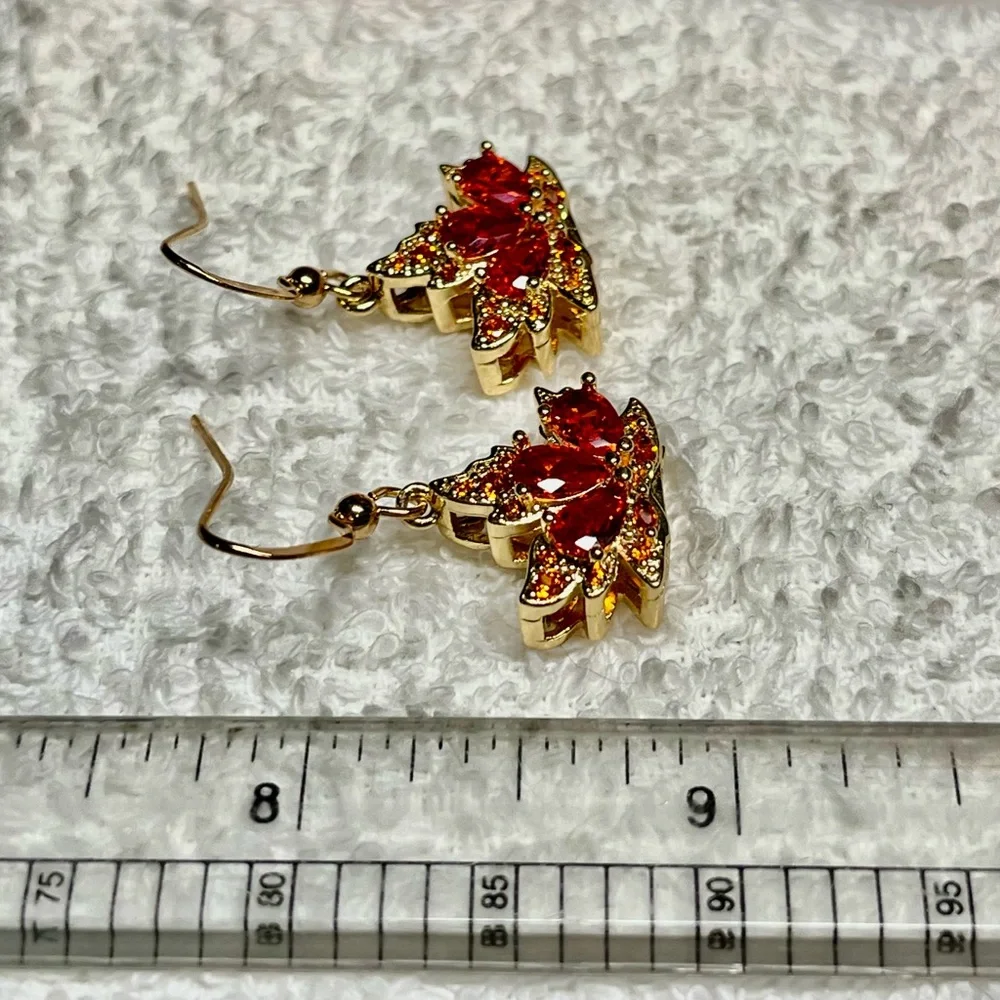 🍁Stunning Gold and Red Earrings maple leaf - Picture 9 of 9